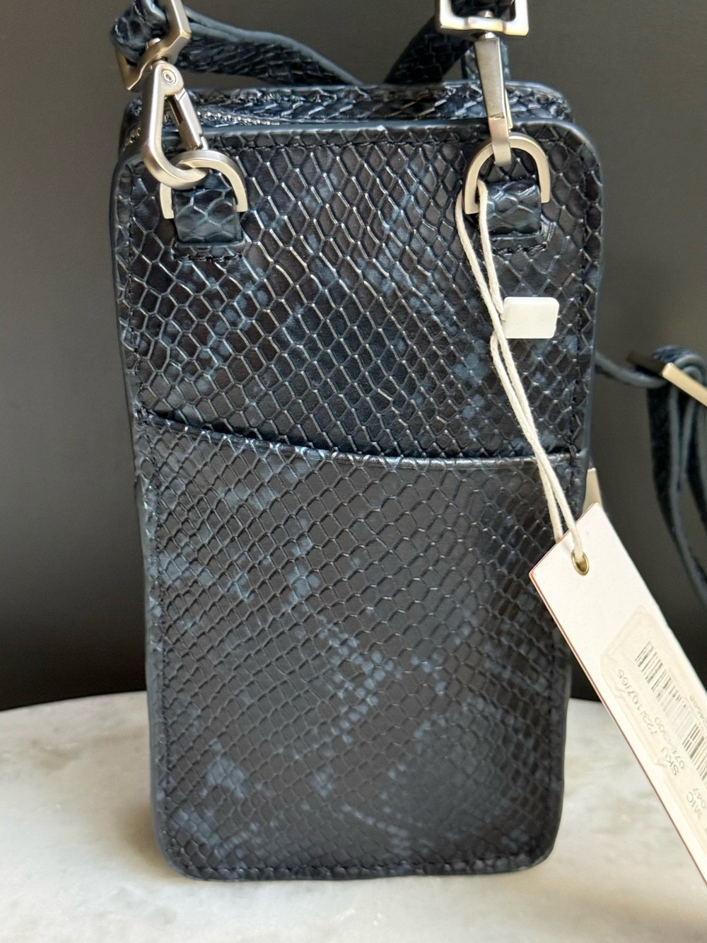 NWT Hammitt 424 Cellphone Crossbody Bag in “Bay Blue” Snake Leather - Picture 7 of 10
